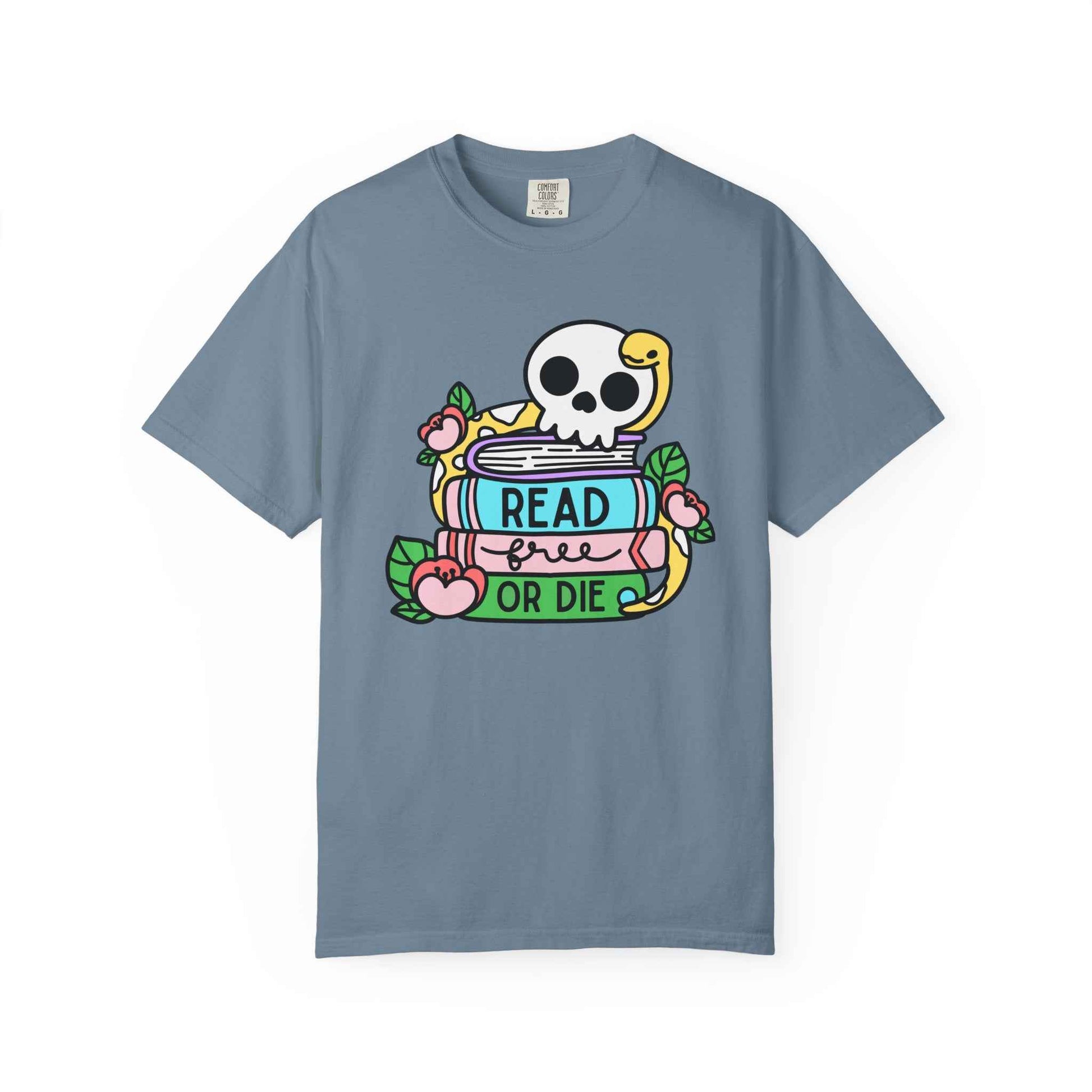 Read Free or Die Tee / Unisex Graphic Tee