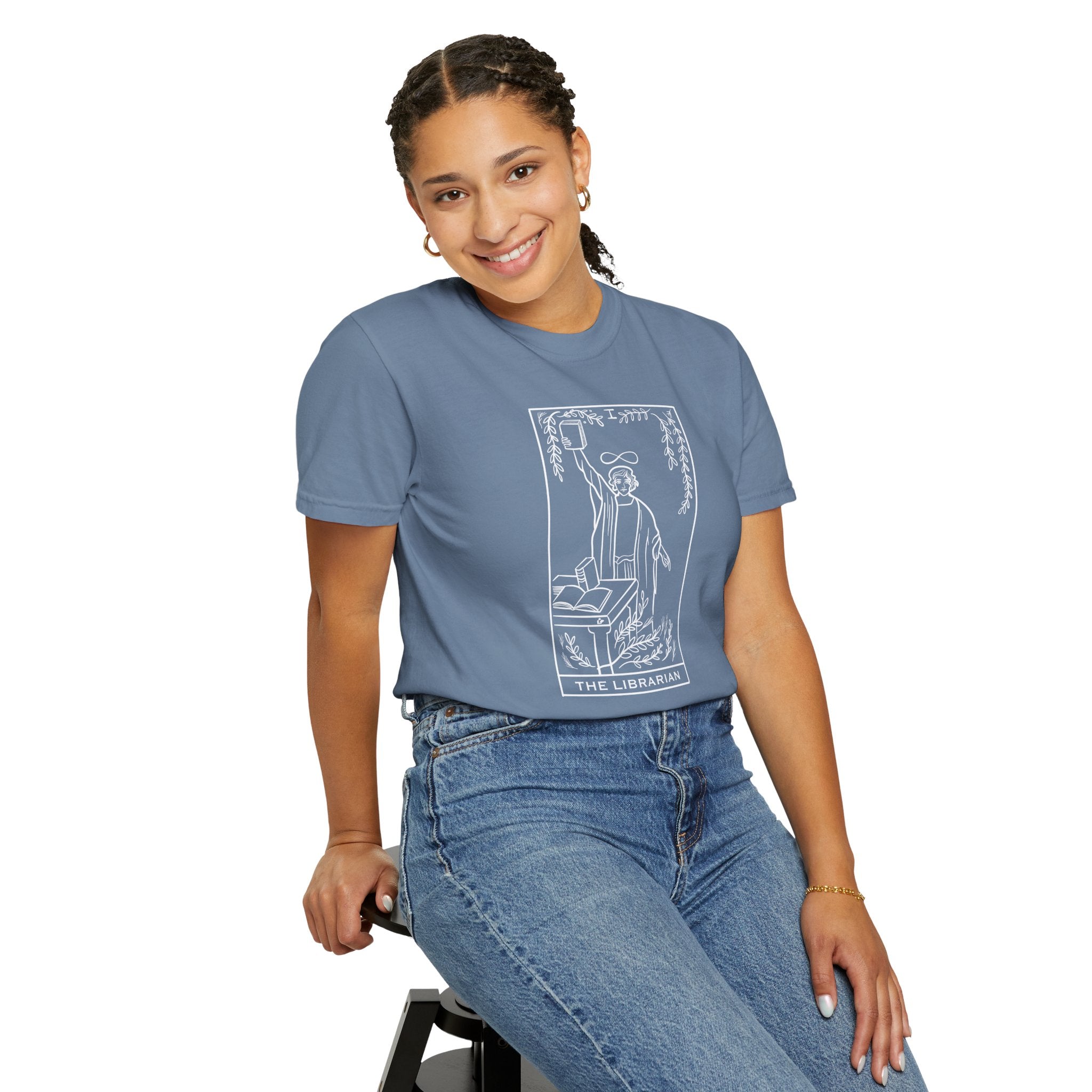 The Librarian - Magician Tarot T-shirt - Unisex Tee