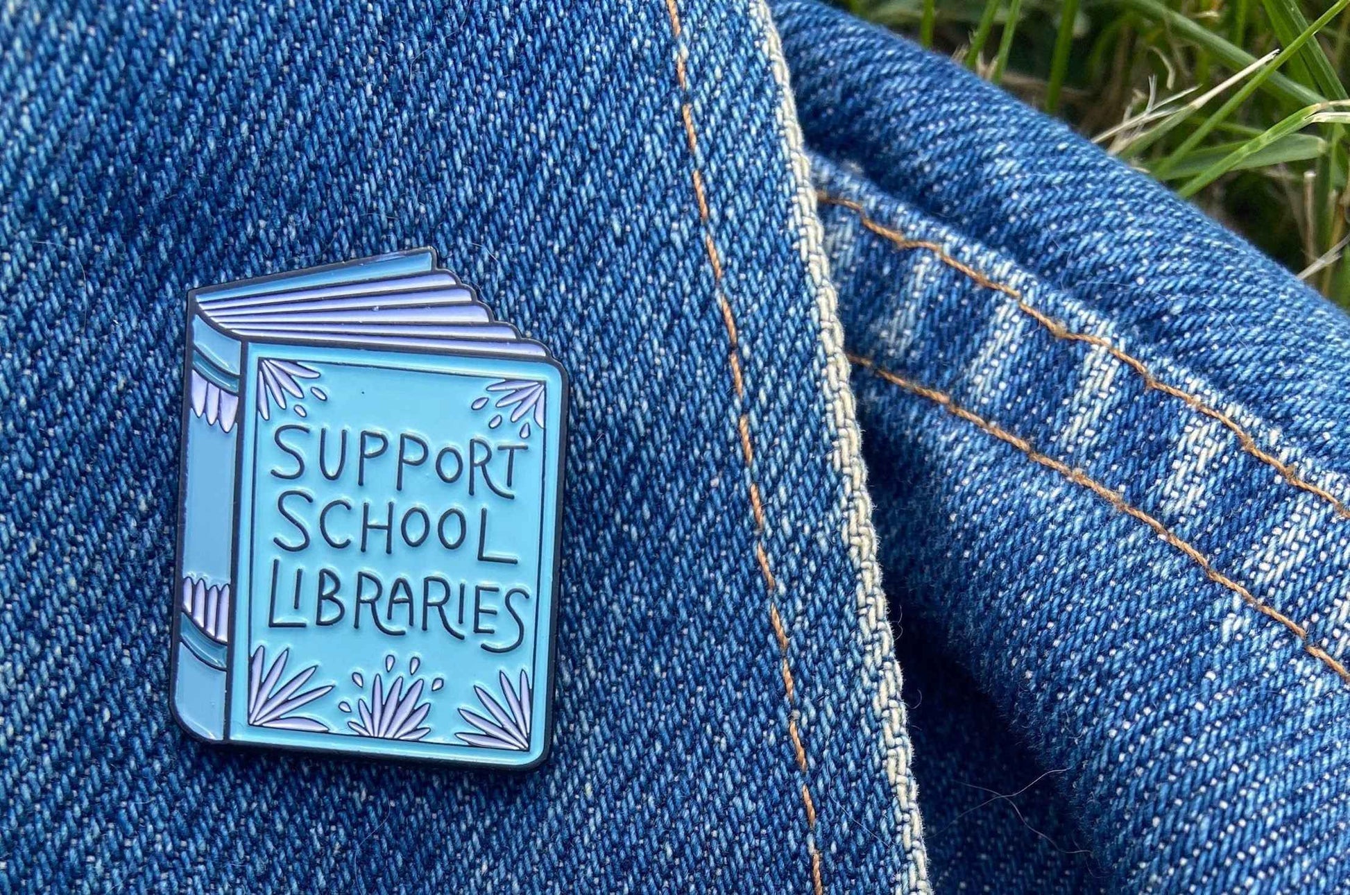 Support School Libraries Enamel Pin | Librarian |